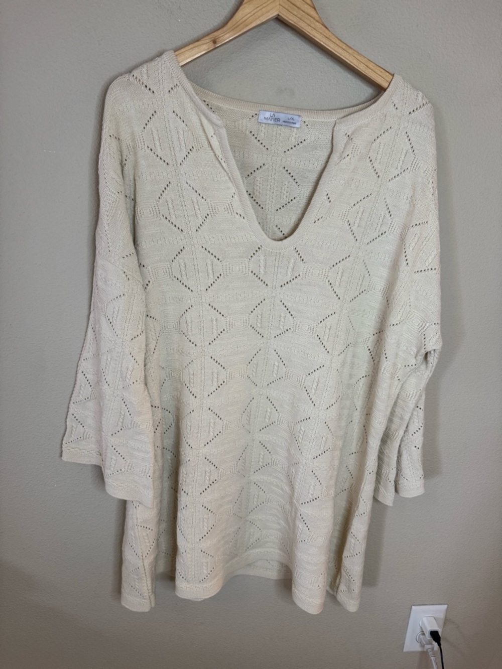 La Matier Cream Crochet Knit Sweater L/XL Boho Beach Cover Up
